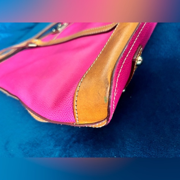 Dooney & Bourke Pink Claremont Cynthia Tote Vintage Y2K EUC - Picture 9 of 16